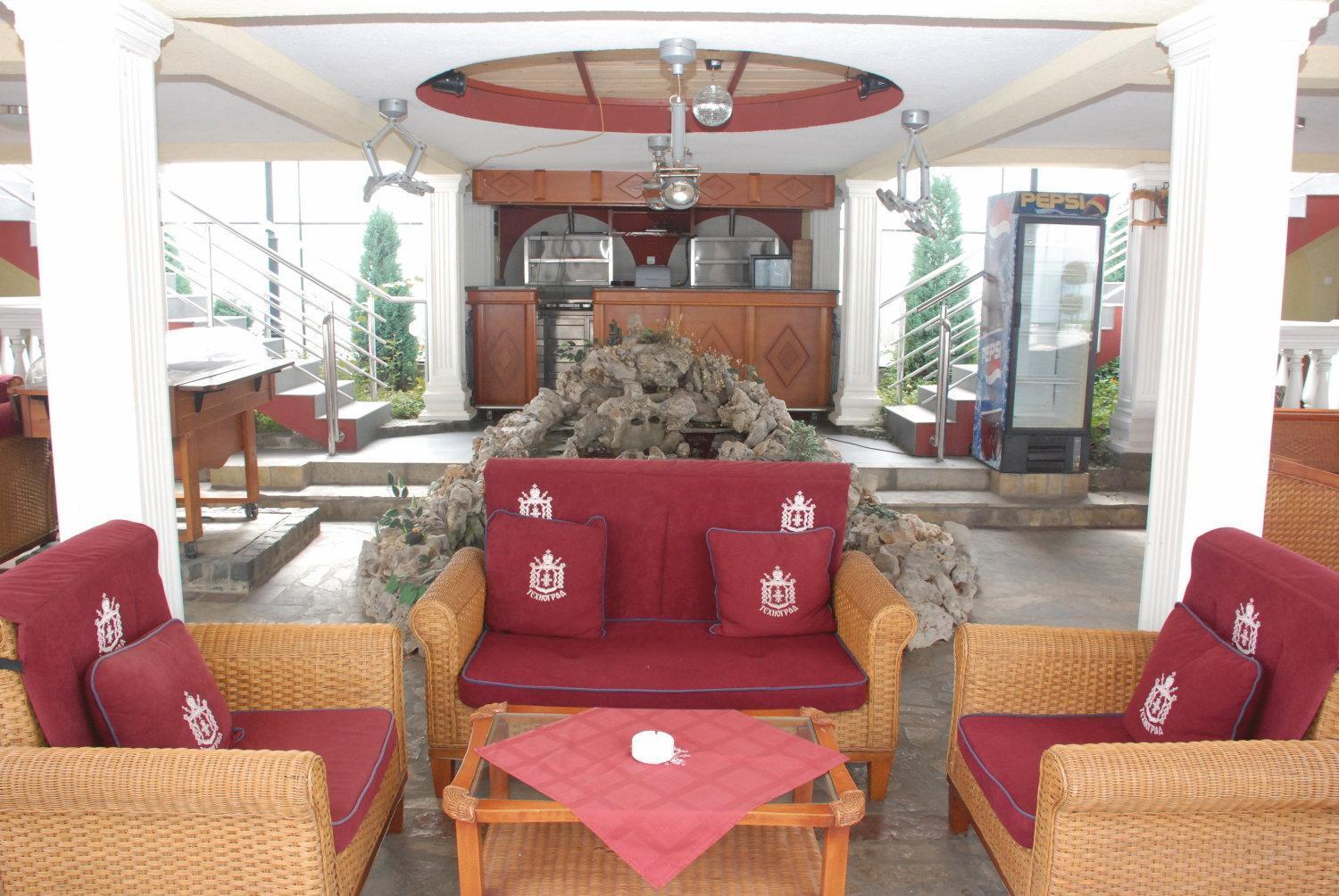 Hotel Tehnograd Kraljevo Extérieur photo