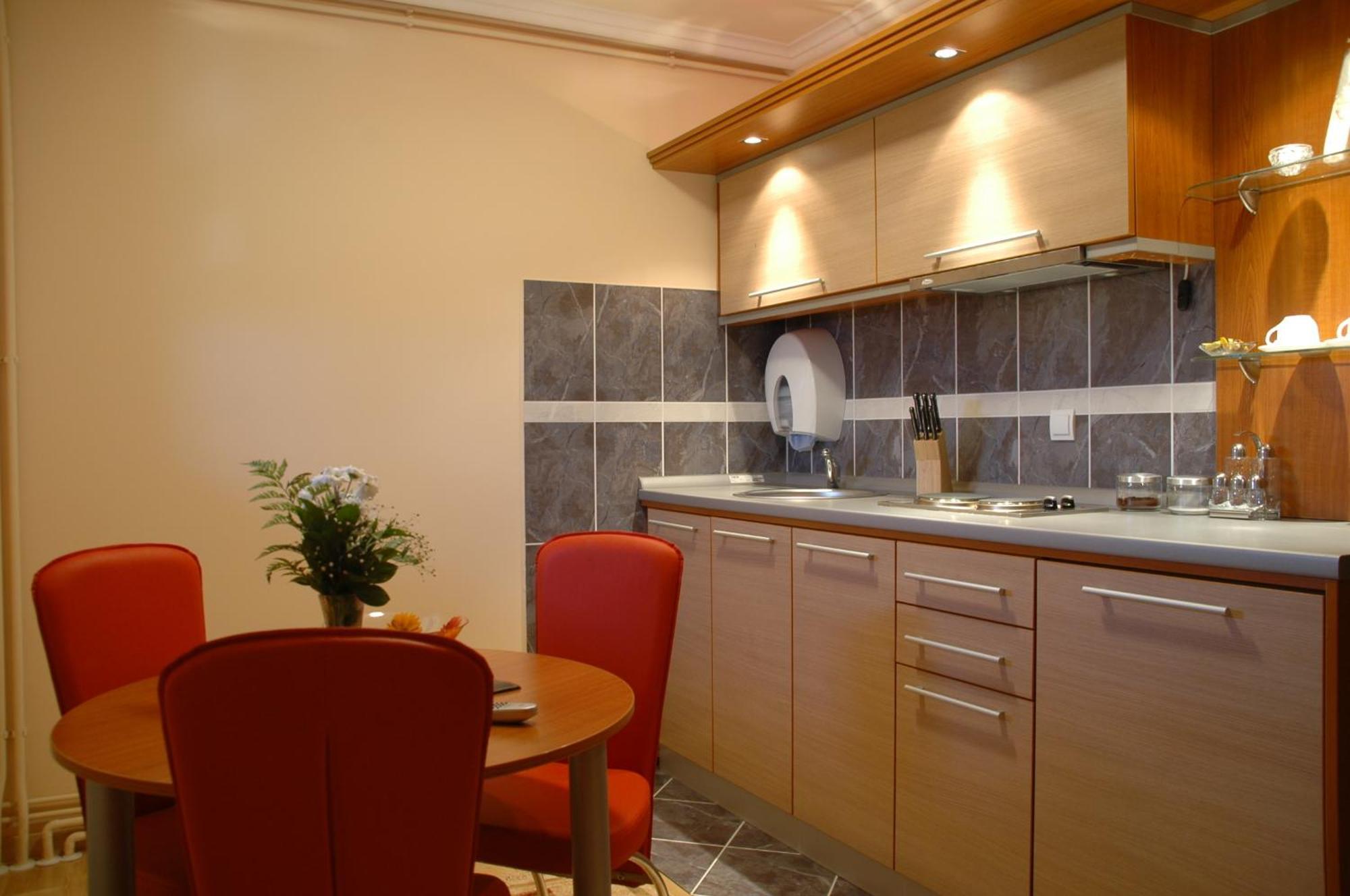 Hotel Tehnograd Kraljevo Extérieur photo